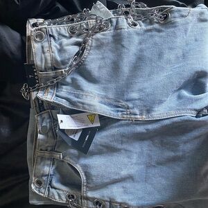 Fashion nova with chains on side